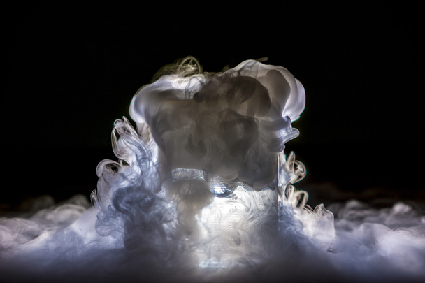 Humo con hielo seco - Photo, image