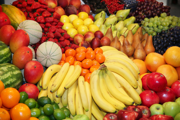 Velký sortiment čerstvého ovoce - Fotografie, Obrázek