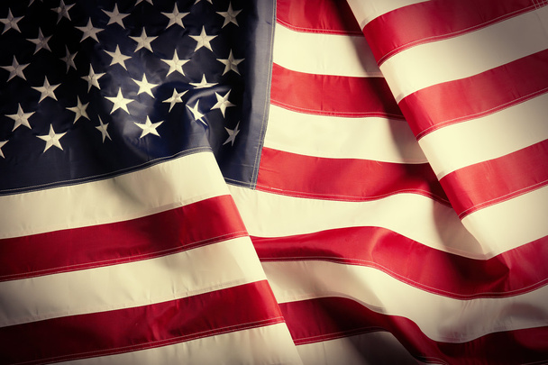 машущий американским флагом  - Фото, изображение