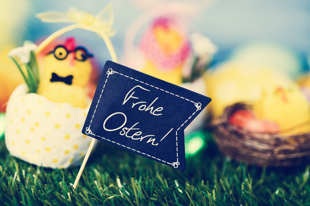 texto Frohe Ostern, feliz Pascua en alemán
 - Foto, imagen