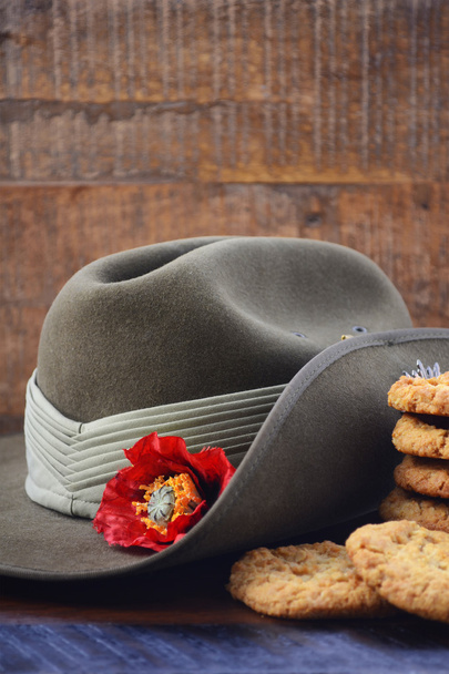 Australian Army Slouch Hat and Anzac Biscuits. - Valokuva, kuva