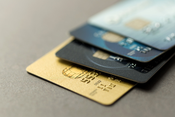 Stack di carte di credito
 - Foto, immagini