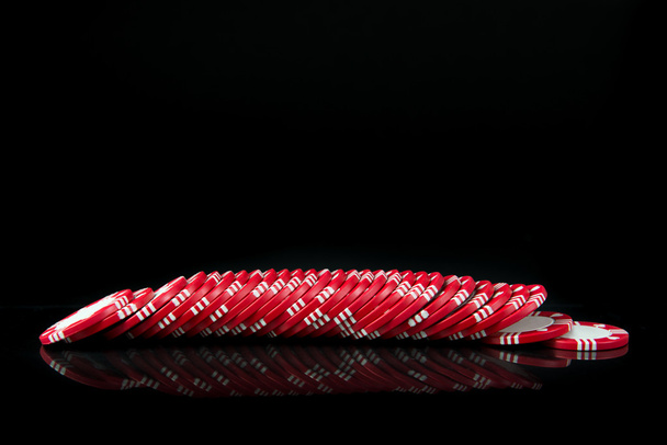 Red poker chips - Фото, зображення