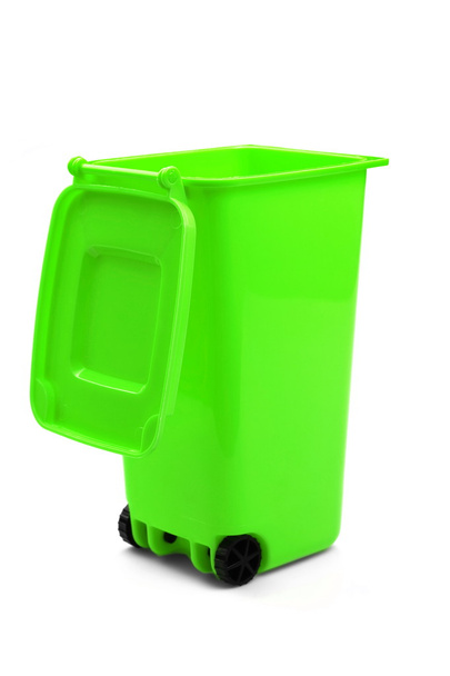 Vihreä muovijäte säiliö tai Wheelie Bin, eristetty valkoinen pystysuora tausta, lähikuva
 - Valokuva, kuva