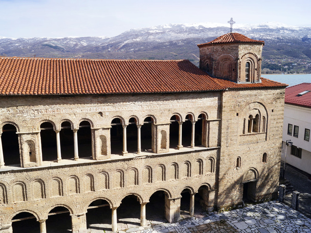 Iglesia de Santa Sofía en Ohrid
  - Foto, Imagen