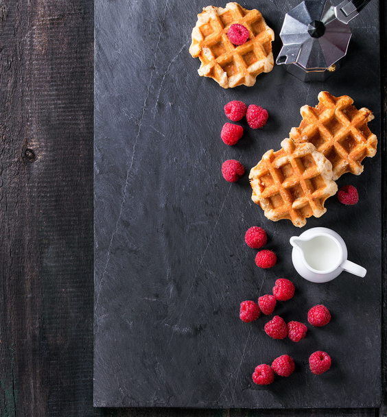 Belgian waffles with raspberries - Foto, afbeelding