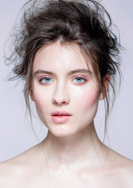 Amazing Woman face young beautiful healthy skin portrait - Fotó, kép