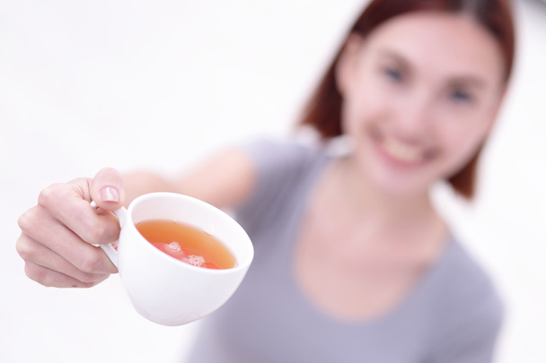 woman holding cup of  tea - Zdjęcie, obraz