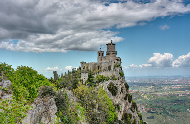 San Marinon linnoitus
 - Valokuva, kuva