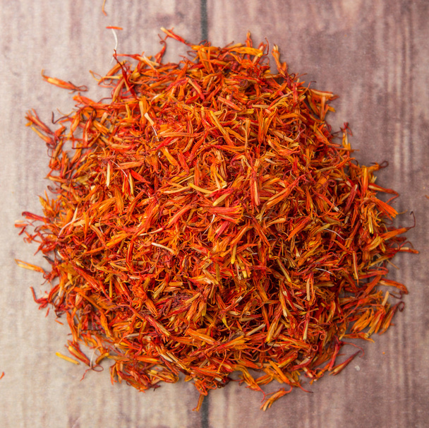 Dried Safflower On Wood - Photo, Image