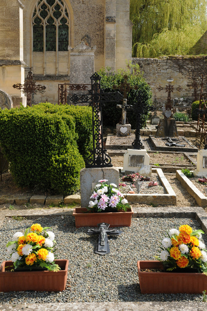 Francia, el cementerio de Guiry en Vexin en Val d 'Oise
 - Foto, Imagen