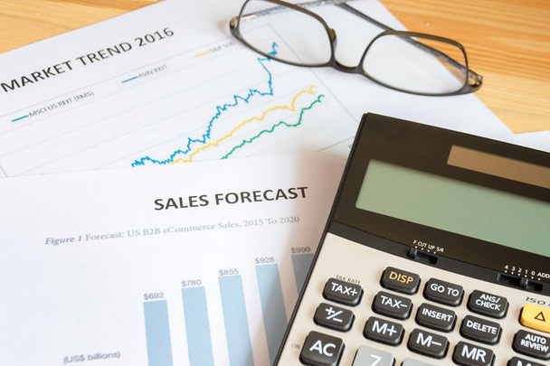 Prognoza sprzedaży, rachunkowości finansowej analizy wykresów - Zdjęcie, obraz