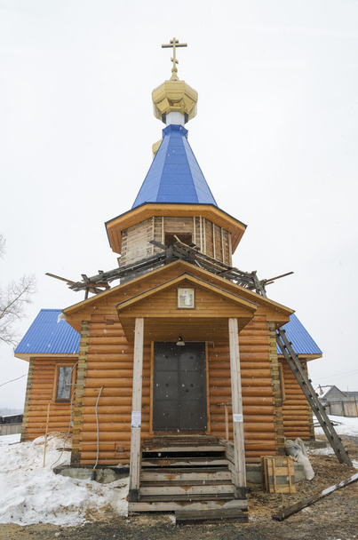 Puukirkko Siperian kylässä
 - Valokuva, kuva