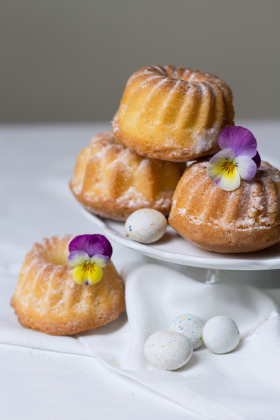 Easter cakes and eggs - Photo, image