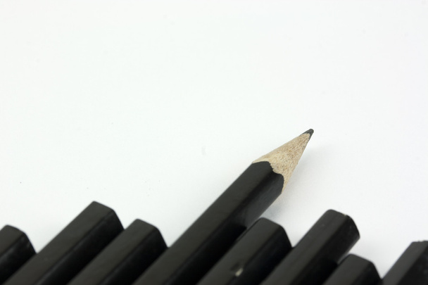 Primer plano de los lápices en una línea
 - Foto, Imagen
