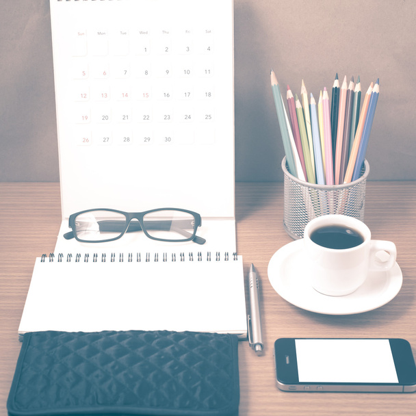 office desk : coffee with phone,wallet,calendar,heart,notepad,ey - Foto, afbeelding