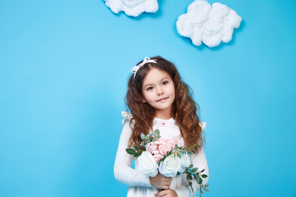 Children kids fashion dress little girl cute smile flower - Valokuva, kuva