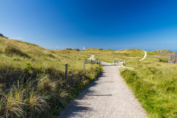Yol Llanddwyn Adası, Anglesey üzerinde - Fotoğraf, Görsel