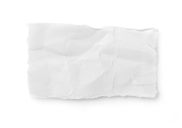 Смятая бумага на белом
 - Фото, изображение