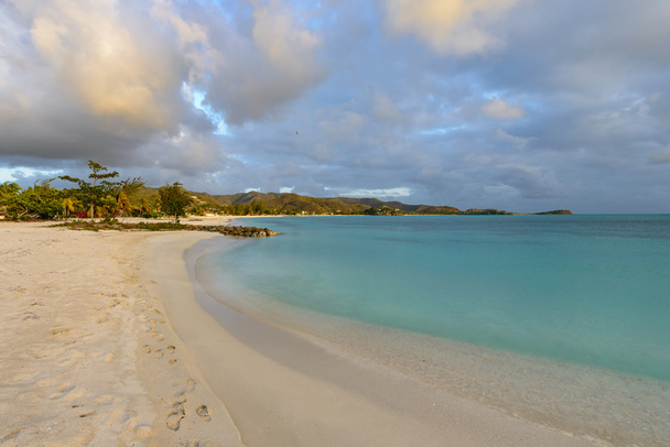 Antigua île dans les Caraïbes
 - Photo, image