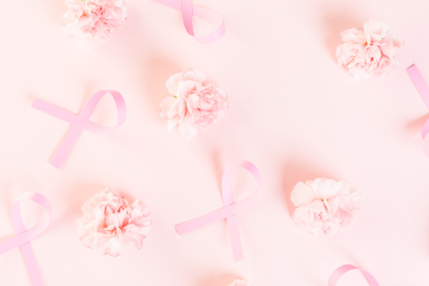 Розовые ленты вблизи
 - Фото, изображение