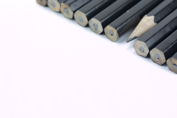 Close up van potloden in een lijn - Foto, afbeelding