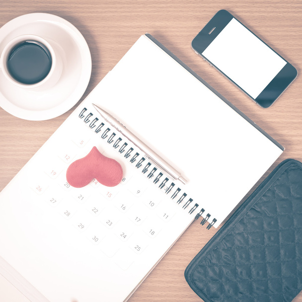 office desk : coffee with phone,wallet,calendar,heart,notepad vi - Valokuva, kuva