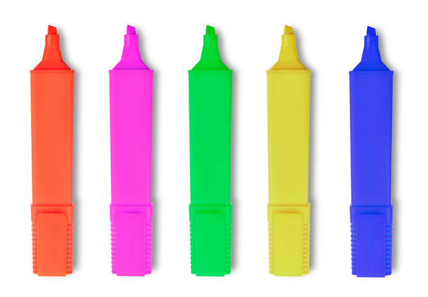 Разноцветные маркеры на белом
 - Фото, изображение
