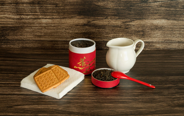 Çay, bisküvi ve bir kavanoz - Fotoğraf, Görsel