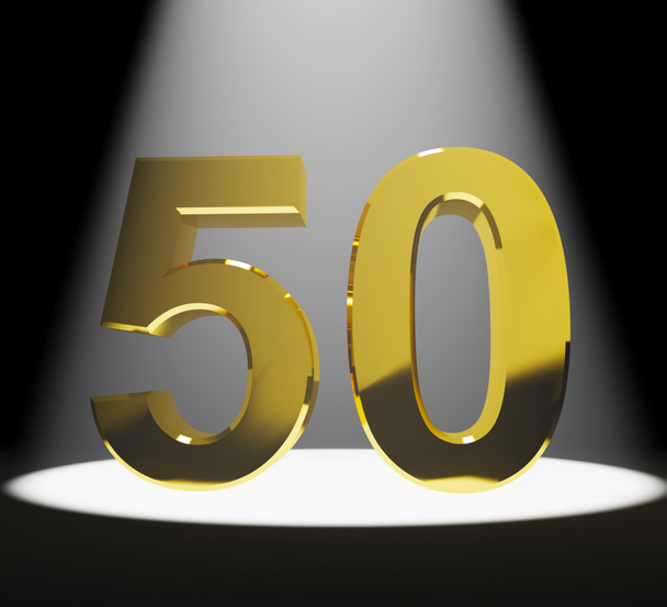 goud 50e of vijftig 3D-nummer close-up vertegenwoordigen verjaardag of - Foto, afbeelding