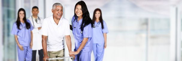 Krankenschwester und Patient - Foto, Bild