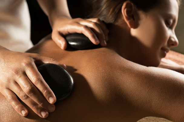 Thérapie de la pierre - massage close-up
 - Photo, image
