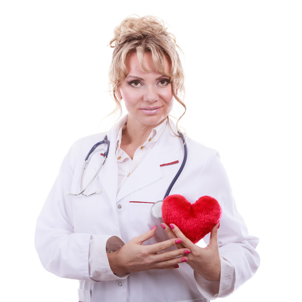 Kobiece kardiolog z czerwonym sercem. - Zdjęcie, obraz