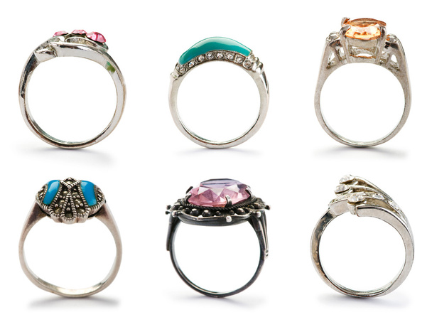 Conjunto de anéis de jóias em branco
 - Foto, Imagem