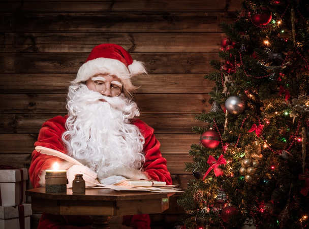 Noel Baba'ya ahşap ev iç - Fotoğraf, Görsel
