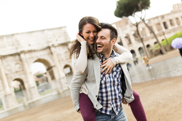 Roma'da mutlu çift - Fotoğraf, Görsel