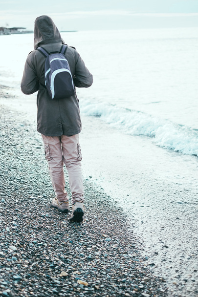 Walking on pebble coast - Fotografie, Obrázek