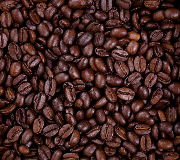 Свежеобжаренные кофейные зерна в компоновке рамы
 - Фото, изображение