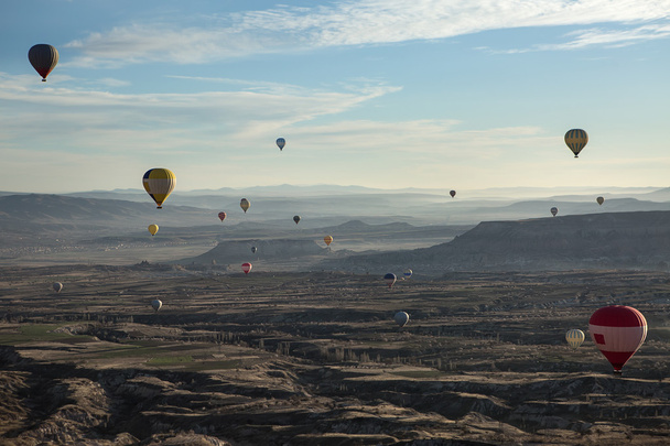 Air balloons above the valley - Фото, изображение