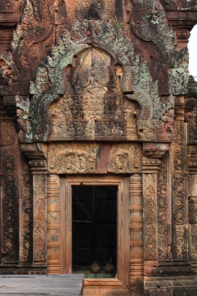 temple banteay srei en angkor
 - Photo, image