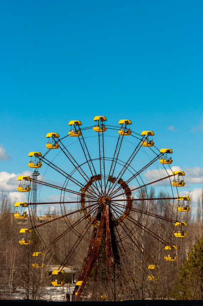 The Ferris Wheel in Pripyat, Chernobyl 2012 March - Foto, Bild