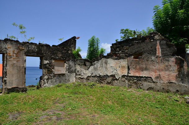 Caraïbes,, la ville pittoresque de Saint Pierre aux Antilles
 - Photo, image