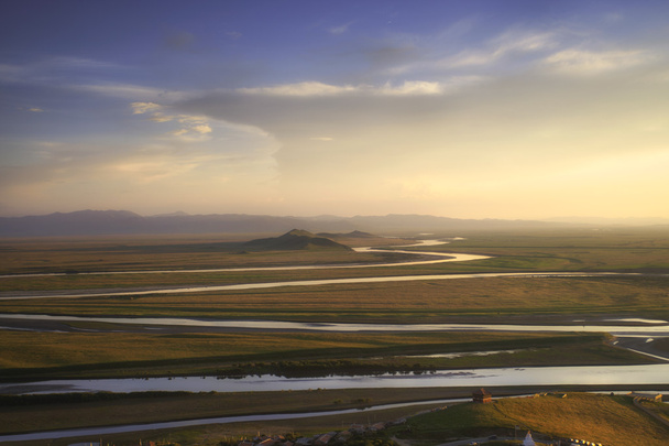 Puesta de sol del río Amarillo
 - Foto, imagen