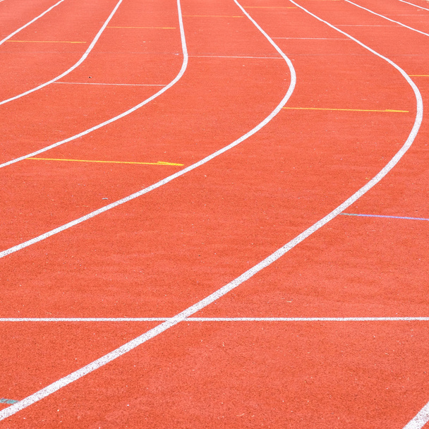 Running track in the stadium - Foto, afbeelding