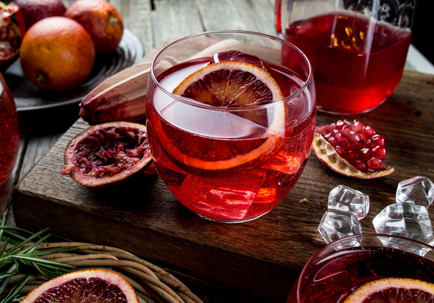 Blood orange and pomegranate cocktails - Φωτογραφία, εικόνα