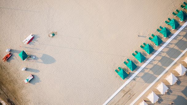 ヴェルシリアのプライベートビーチ、トスカーナの海岸線の20キロ - 写真・画像