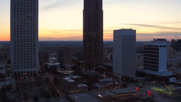 Atlanta Aerial Flying backwards panning - Footage, Video