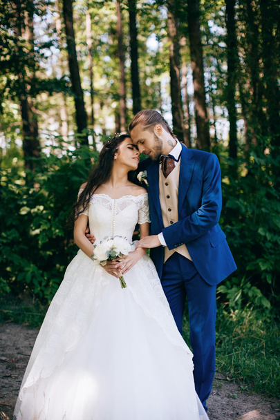 sensual bride and groom at wedding day - Valokuva, kuva