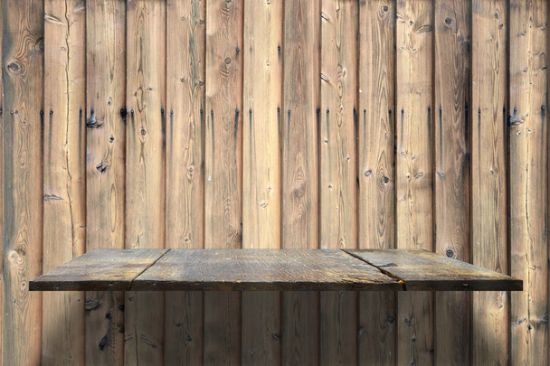 Порожній полиці дерев'яні
  - Фото, зображення