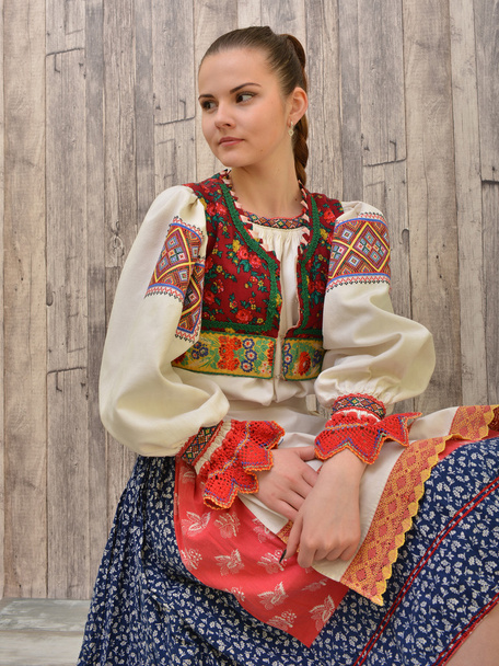 Фольклорный костюм Словакии
 - Фото, изображение